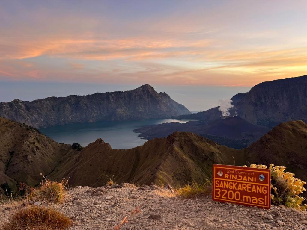 Girang Rinjani Bungalows Tetebatu Bagian luar foto
