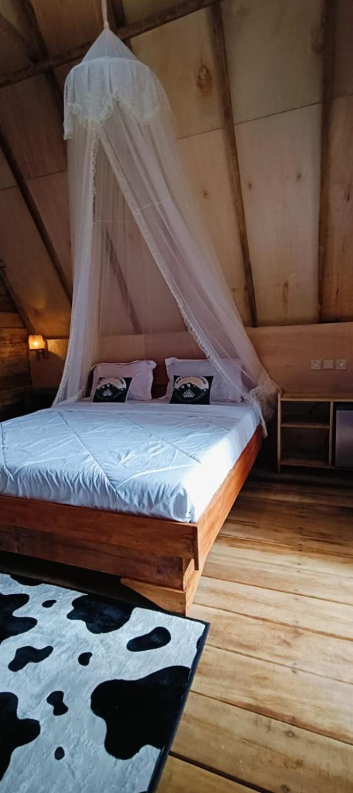 Girang Rinjani Bungalows Tetebatu Bagian luar foto